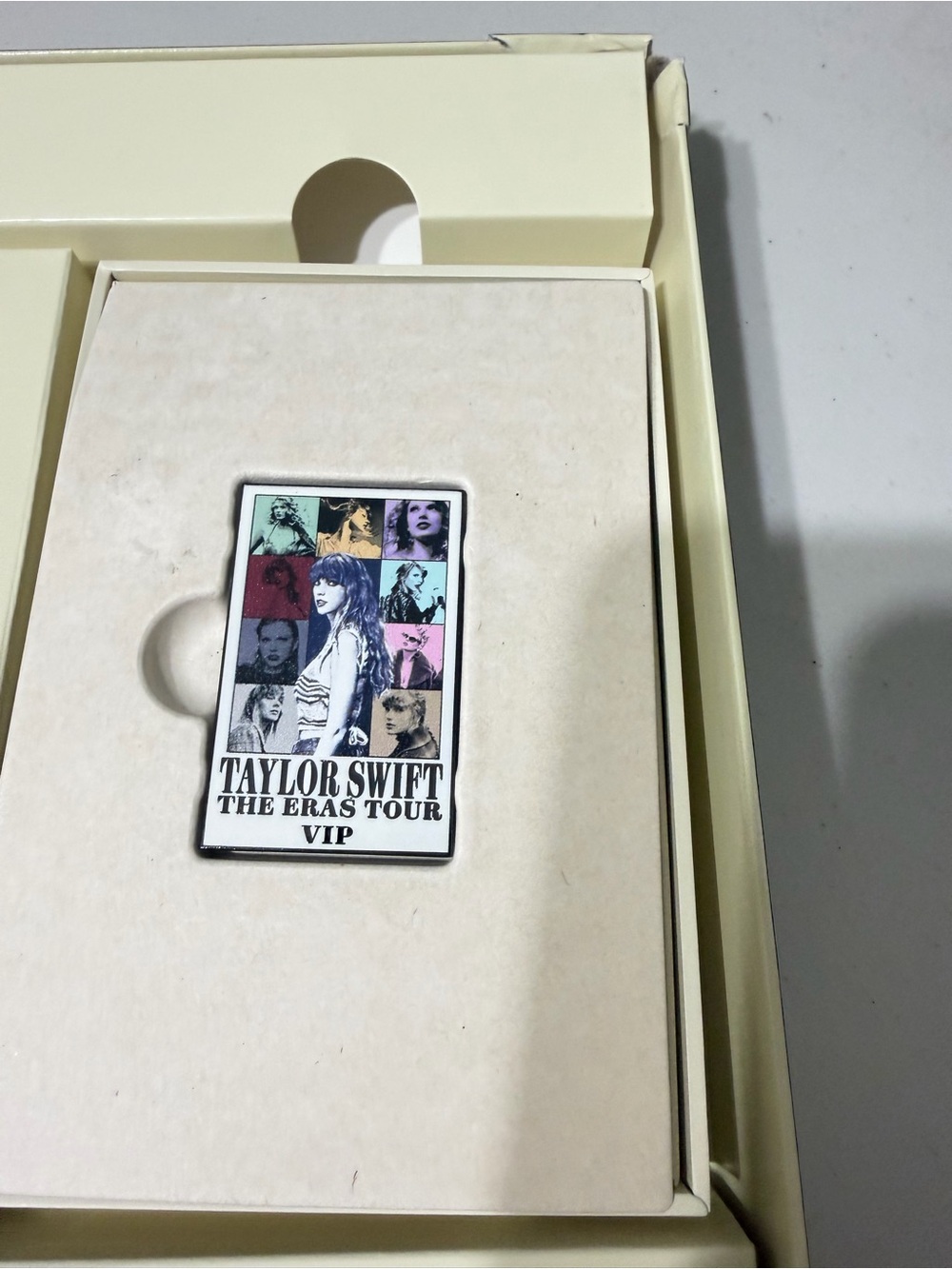 The Eras Tour Collector  VIP Box - Picture 5 of 14